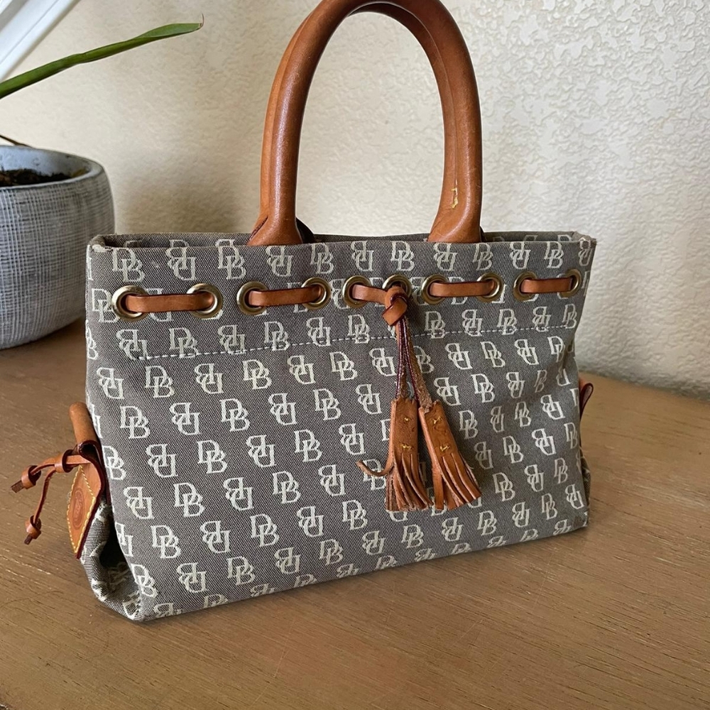 Must Have! Pristine Condition Mini Dooney & Bourk… - image 3